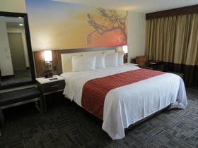 Holiday Inn Brookfield Milwaukee