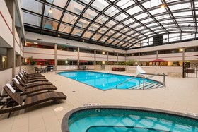 Holiday Inn Brookfield Milwaukee
