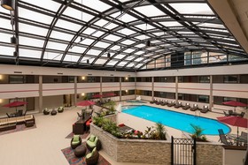 Holiday Inn Brookfield Milwaukee