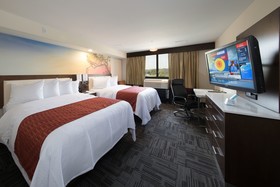 Holiday Inn Brookfield Milwaukee