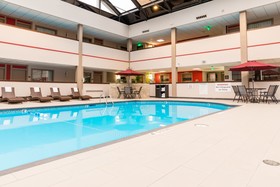 Holiday Inn Brookfield Milwaukee