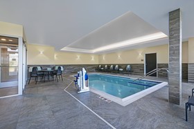 Fairfield Inn & Suites Milwaukee Brookfield