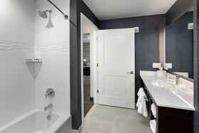 Residence Inn Milwaukee Brookfield