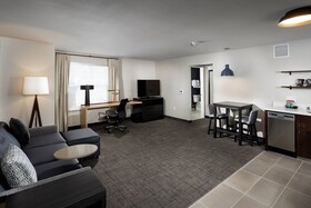 Residence Inn Milwaukee Brookfield