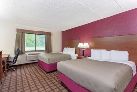 AmericInn by Wyndham Burlington