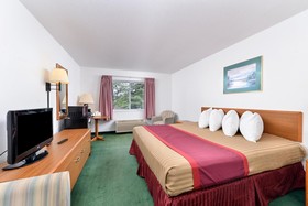 Americas Best Value Inn Chetek