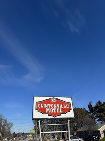 Clintonville Motel