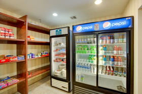 Cobblestone Inn & Suites