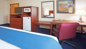 Holiday Inn Express Deforest (Madison Area)