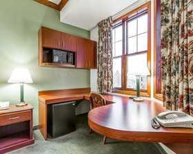 Kress Inn, Ascend Collection