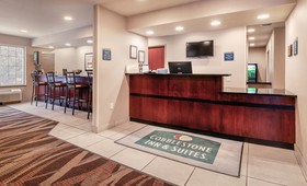 Cobblestone Inn & Suites