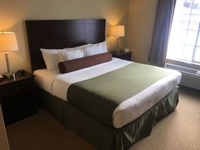 Cobblestone Inn & Suites
