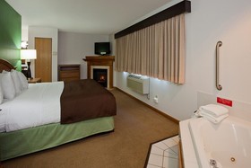 AmericInn by Wyndham Eau Claire