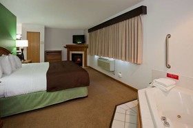 AmericInn by Wyndham Eau Claire