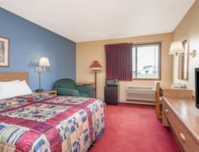 Days Inn by Wyndham West-Eau Claire