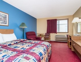 Days Inn by Wyndham West-Eau Claire
