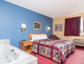 Days Inn by Wyndham West-Eau Claire