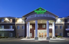 GrandStay Eau Claire