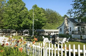 Peninsula Park-View Resort