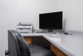 Super 8 by Wyndham Fond Du Lac