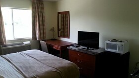 River Walk Inn & Suites