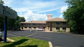 River Walk Inn & Suites