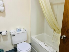 Villa Inn Motel Near Hwy 12 WI Capital O