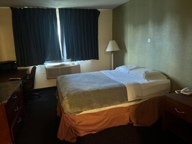 Villa Inn Motel Near Hwy 12 WI Capital O