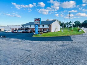 Villa Inn Motel Near Hwy 12 WI Capital O