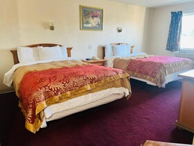 Villa Inn Motel Near Hwy 12 WI Capital O