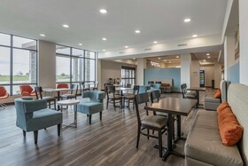 MainStay Suites Milwaukee/Franklin