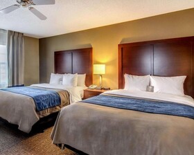 Comfort Inn & Suites Grafton-Cedarburg