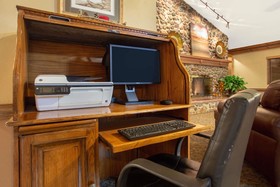 AmericInn by Wyndham Green Bay West