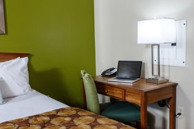 Extended Stay Airport Hotel