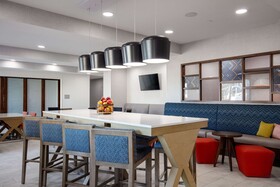 Hampton Inn by Hilton Green Bay Stadium