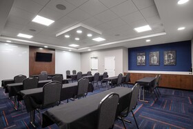 Hampton Inn by Hilton Green Bay Stadium