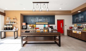 Hampton Inn by Hilton Green Bay Stadium