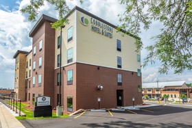 Cobblestone Hotel and Suites Hartford