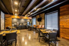 Cobblestone Hotel and Suites Hartford