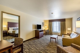 Cobblestone Hotel and Suites Hartford