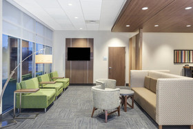 Holiday Inn Express and Suites Hudson I 94