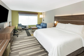 Holiday Inn Express and Suites Hudson I 94