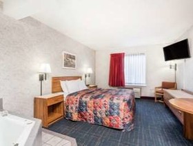 Days Inn by Wyndham Hurley