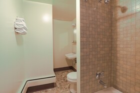 Love Hotels at Silver Street in Hurley WI