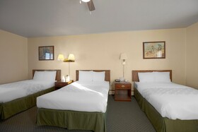 Love Hotels at Silver Street in Hurley WI