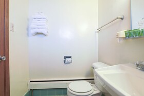 Love Hotels at Silver Street in Hurley WI