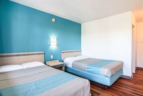 Motel 6 Janesville