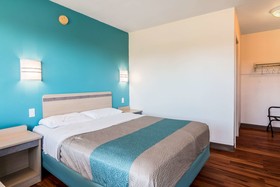 Motel 6 Janesville