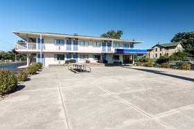 Motel 6 Janesville