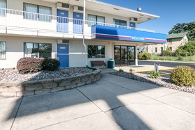 Motel 6 Janesville